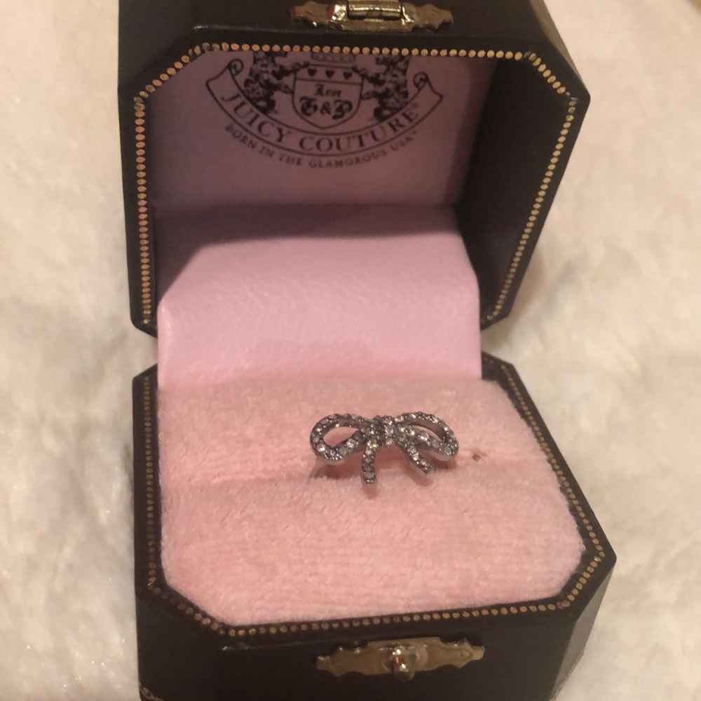 Juicy Couture Bow Ring